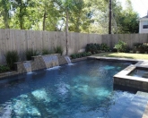 Geometric pool with sheer descent